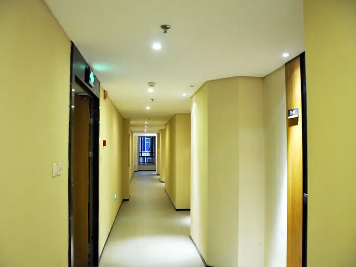 Чунцин: Beimei Fengqing River View Hotel