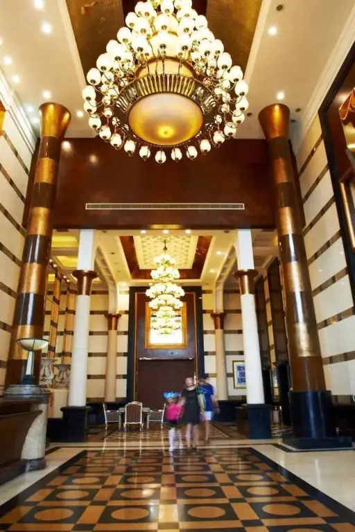 Шэньчжэнь: Pattaya Hotel - Shenzhen