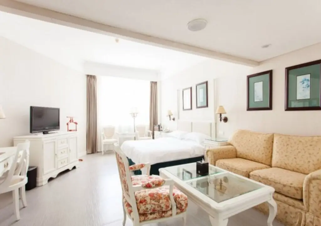 Хайкоу: Golden Coast  Lawton Hotel