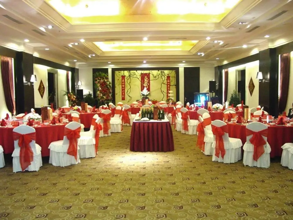 Цзилинь: Crystal Hotel - Jilin