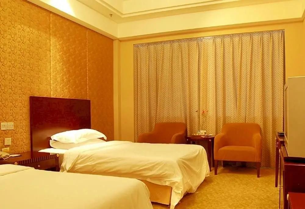 Яньтай: Yantai New Era Hotel
