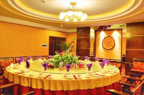 Куньмин: 昆明珠江源大酒店