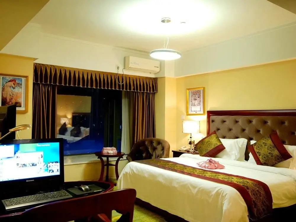 Чэнду: Haibin Hotel - Chengdu