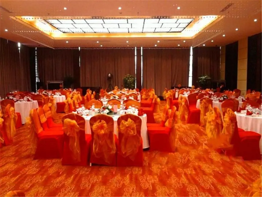 Харбин: C.kong Labor Hotel - Harbin