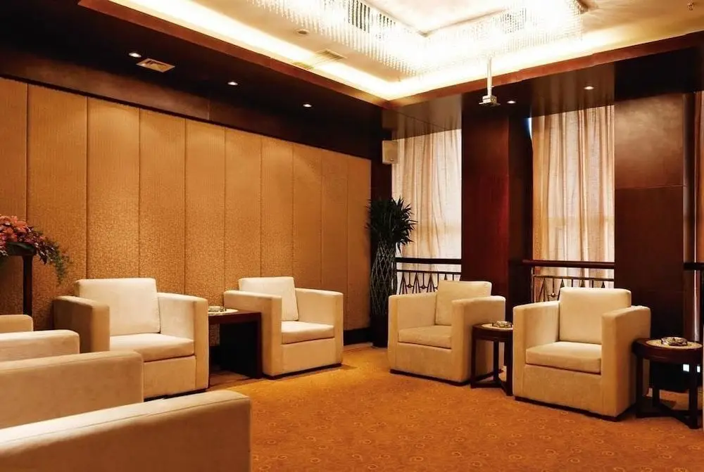 Чэнду: Excelsior Hotel - Chengdu