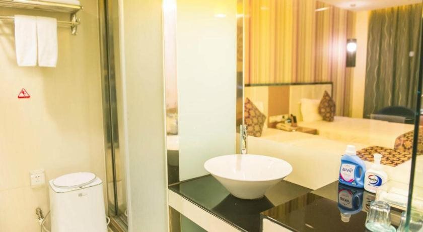 Чжаоцин: Zhaoqing Shanshui Fashion Hotel Xijiang Road Branch