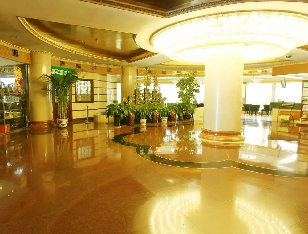 Zhangqiu Haitai Hotel — фото 1