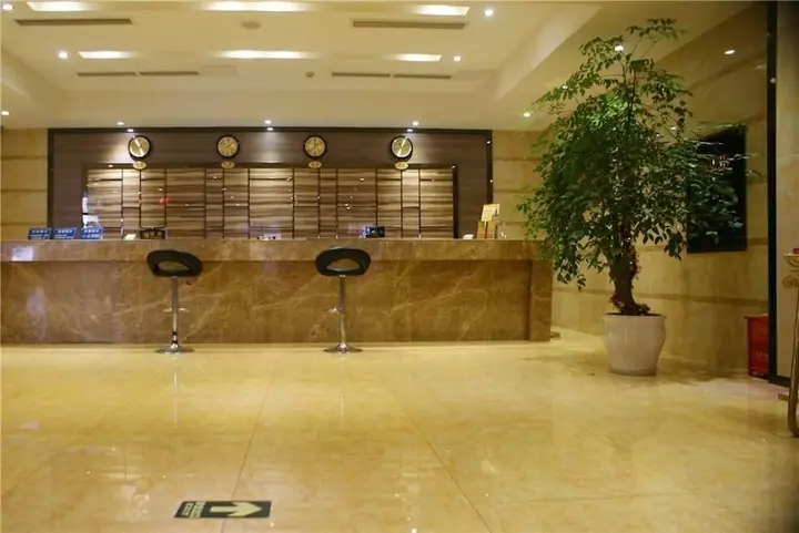 Чэнду: Phoenix Hotel