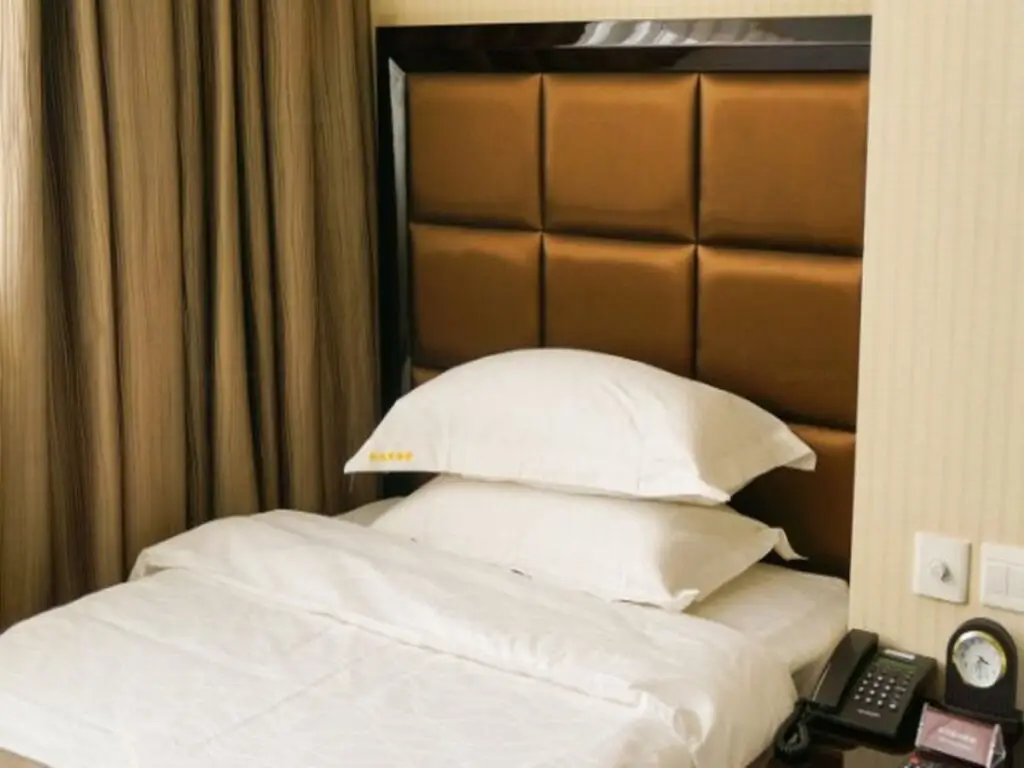 Пекин: Katzman  Hotel