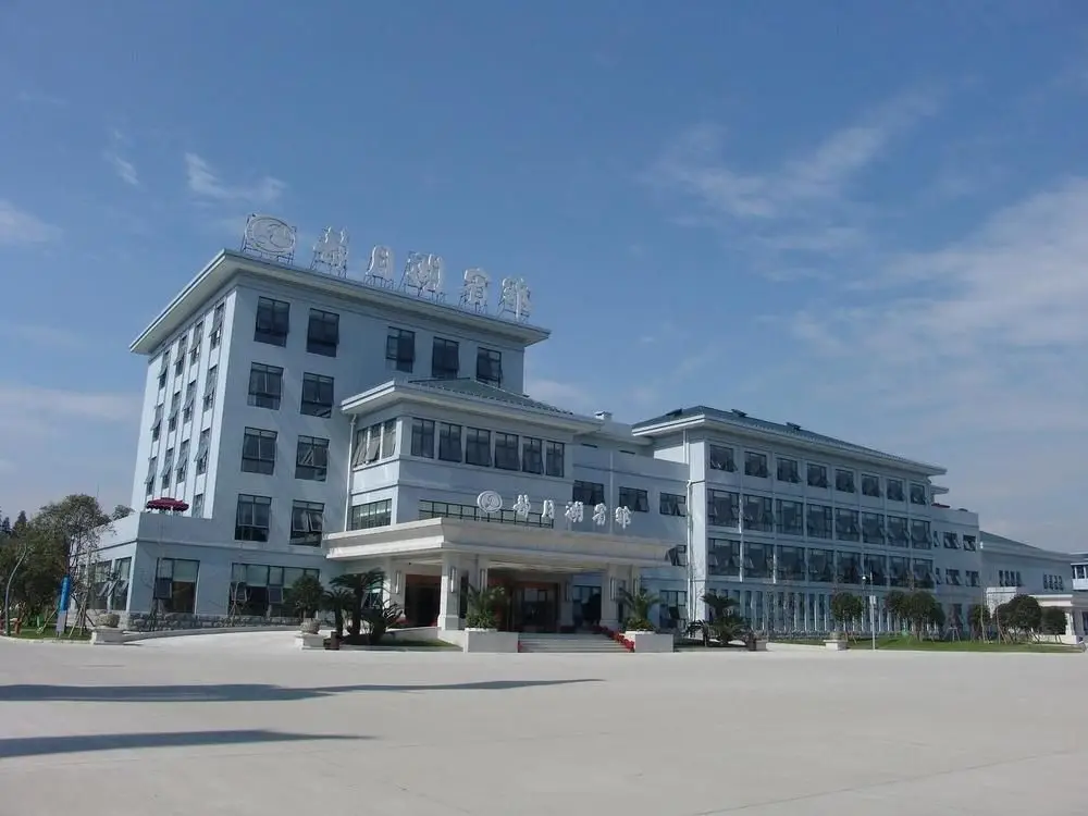 Jingyue Lake Hotel — фото 1
