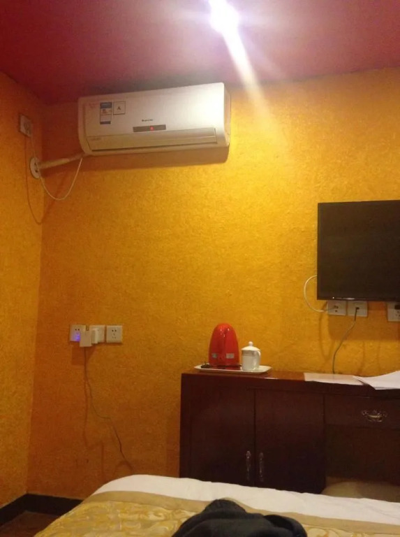 Пекин: Guozhan Hotel - Beijing