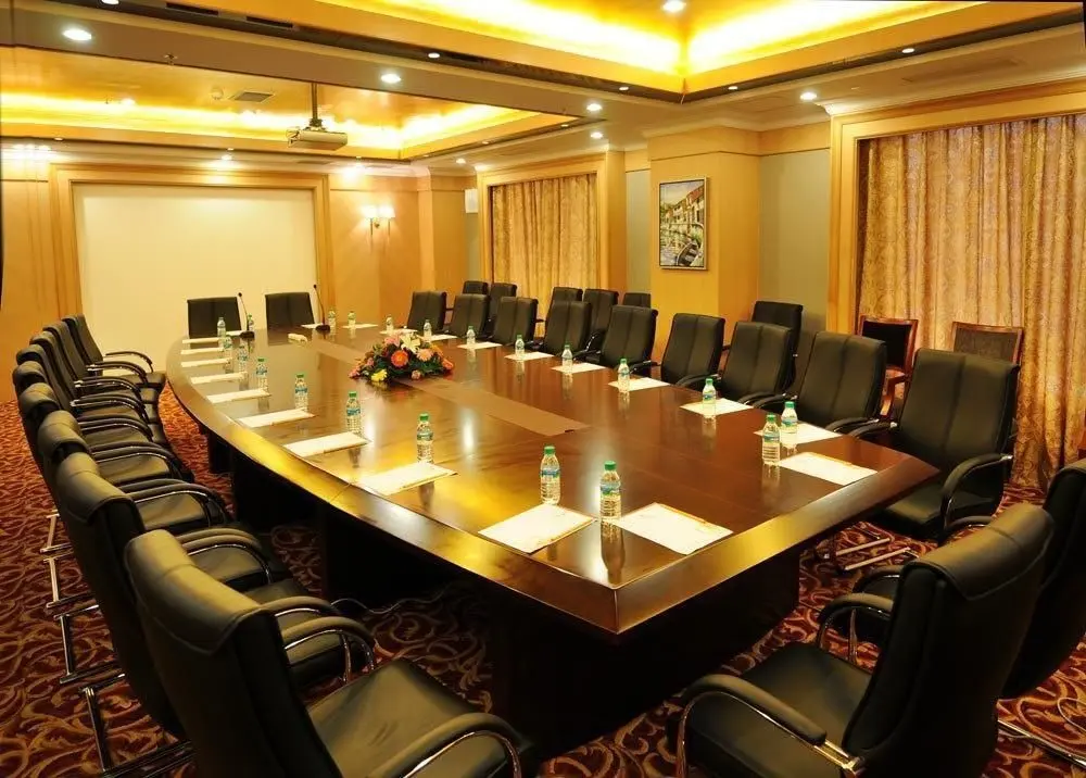 Наньчан: Starway Hotel Nanchang Hongguzhong Avenue Qiushui Plaza