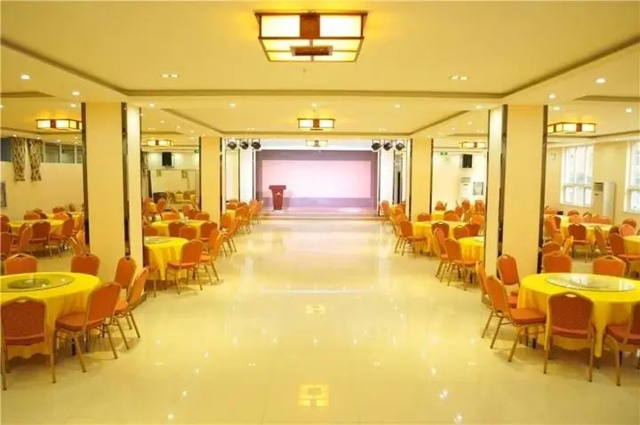 Хэншуй: Hengshui Pufengshengrui Hotel