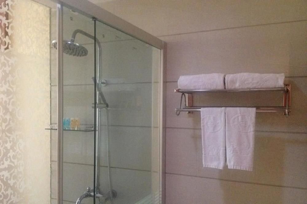 Шэньчжэнь: Shenzhen Jinhu Business Hotel