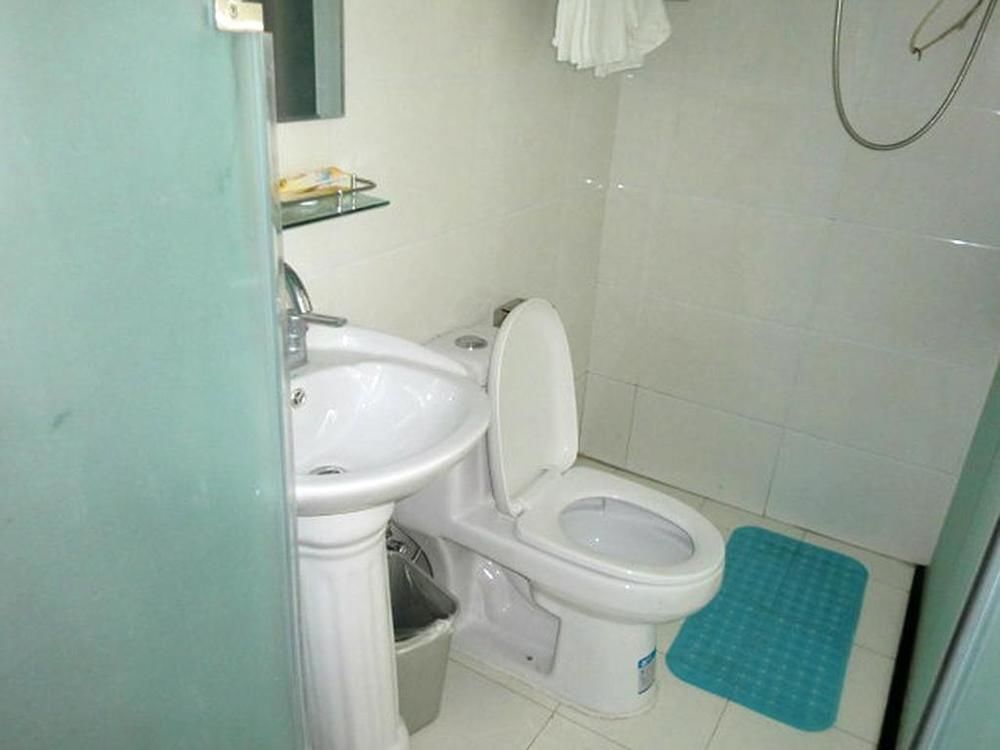 Пекин: Xinhua Yijun Hotel