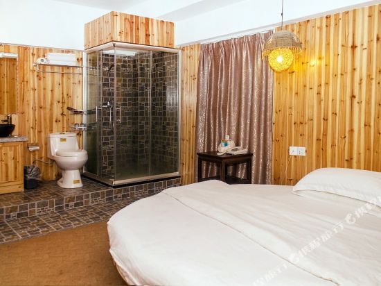 Нинбо: Jian'ai Hotel (formerly Datang Inn)