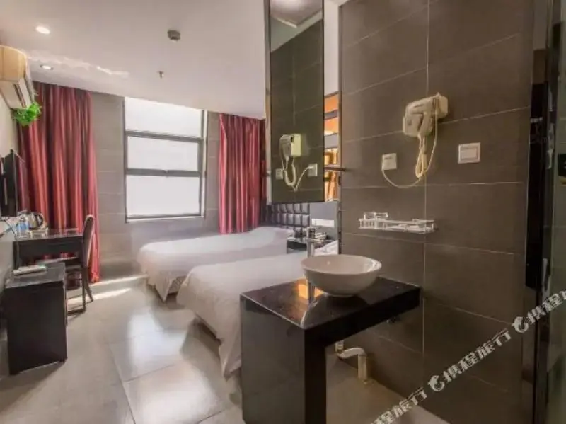 Нанкин: Qingmu Hotel