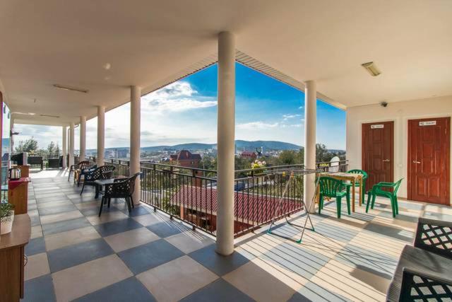 Геленджик: Guesthouse Leon