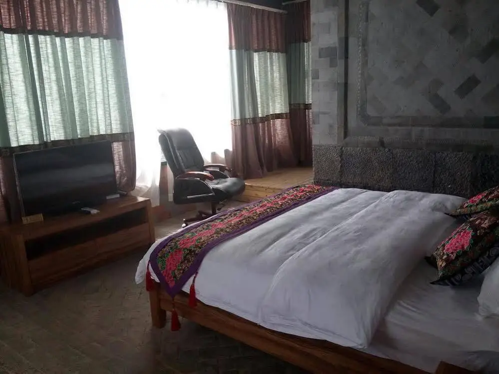 Дали: Dali Shuanglang Yinyu Jinxiangyuan Erhai Seaview Hotel