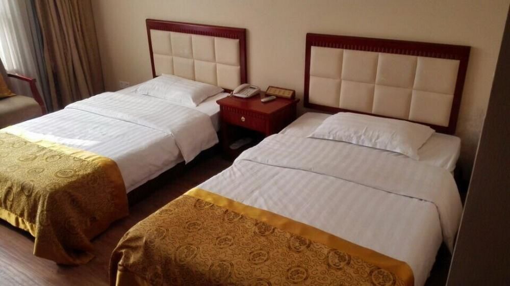 Лиаоченг: Jinyu Haitian Hotel