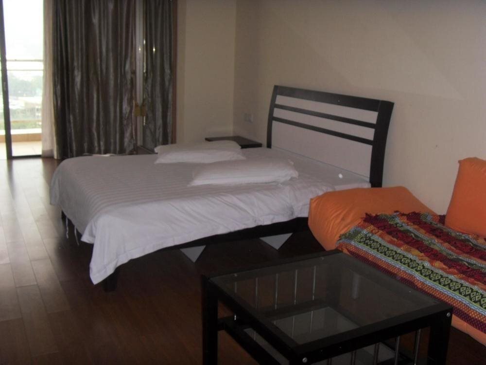 Шэньчжэнь: Xuanli Sea View Apartment