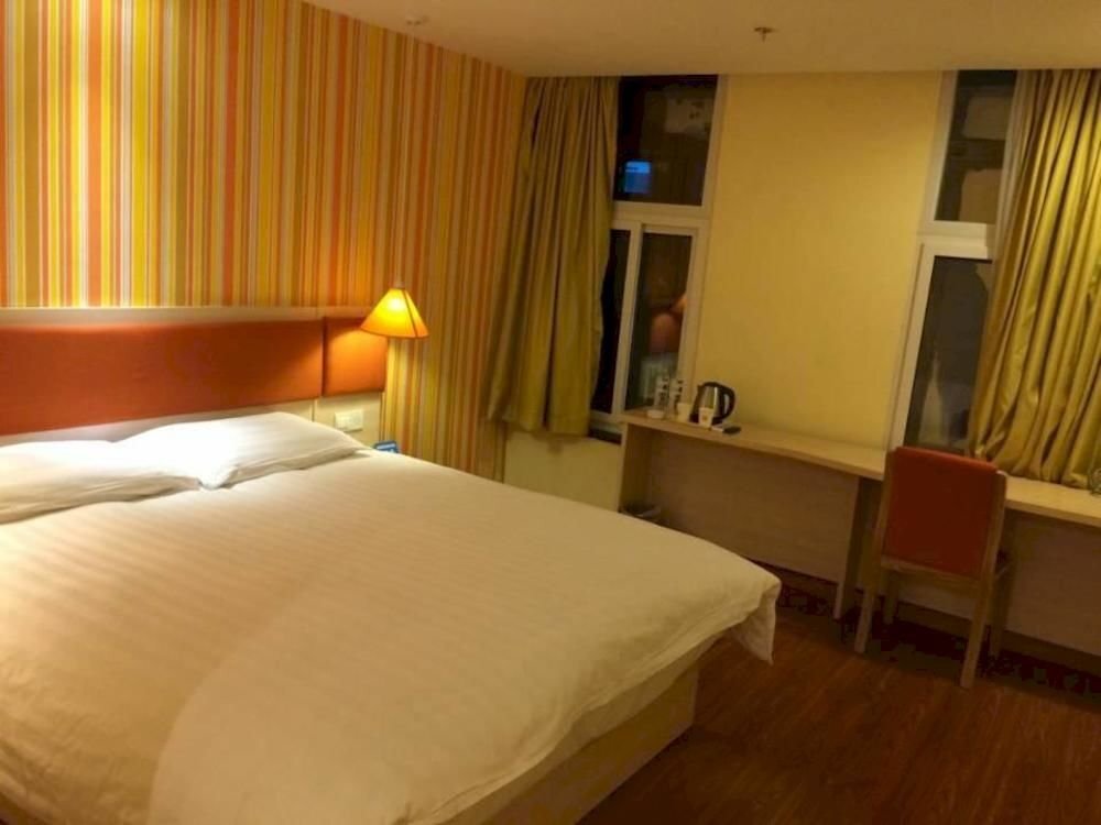 Чэнду: Home Inn- Chengdu Liang Jia Lane North Station Branch