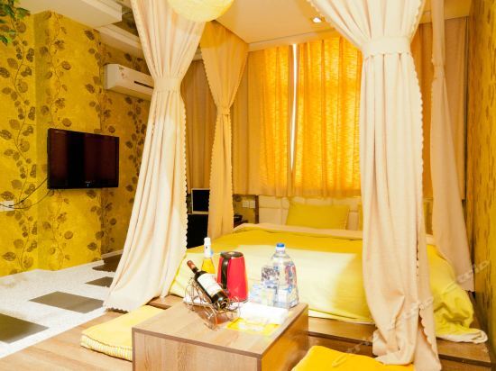 Дунъин: Yuhao Theme Hotel (Dongying Baolong City Plaza)