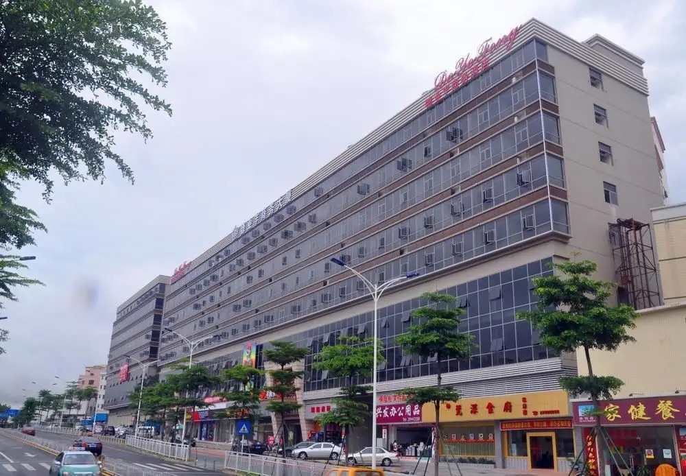 Deyefeng Boutique Hotel (Shenzhen Bao'an Lingzhi Subway Station) — фото 1