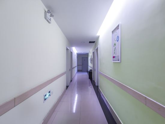 Баодин: 100 Inn Baoding Hebei University Branch