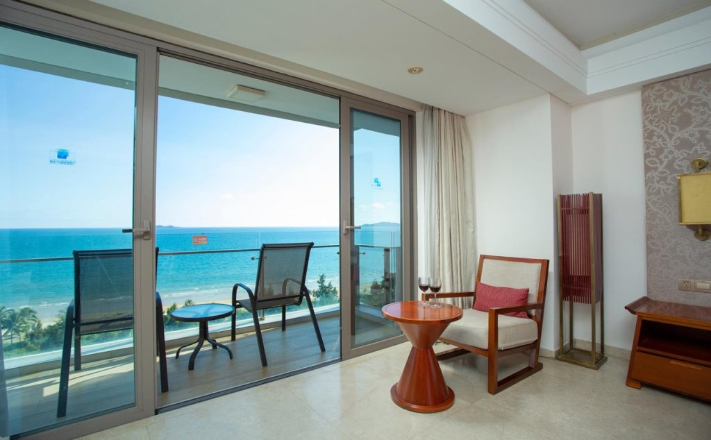 Санья: Seacube Resort