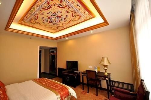 Цзючжайгоу: Chuanzhu Temple Xin Palace Hotel