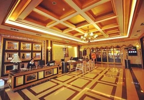 Цзючжайгоу: Chuanzhu Temple Xin Palace Hotel