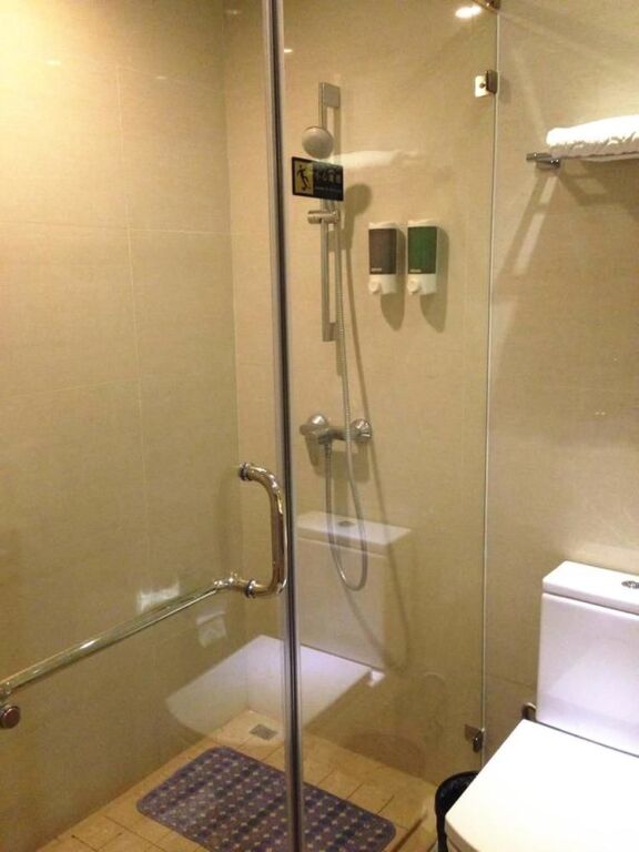 Гуанчжоу: Louidon Mega Gloden Sunshine Apartment