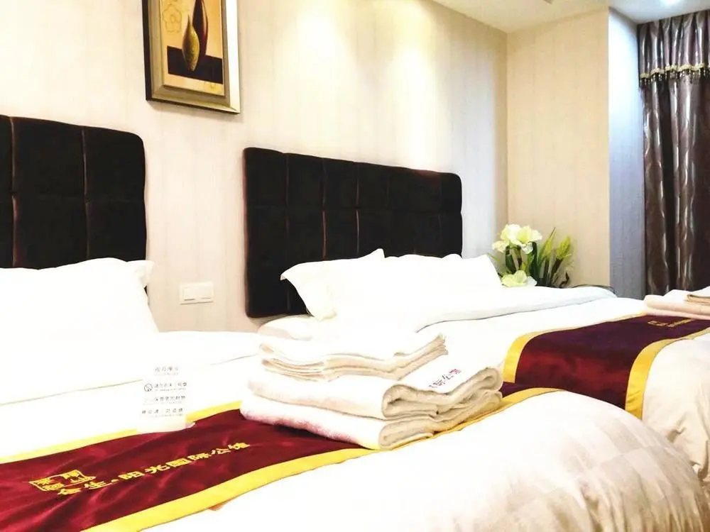 Гуанчжоу: Louidon Mega Gloden Sunshine Apartment