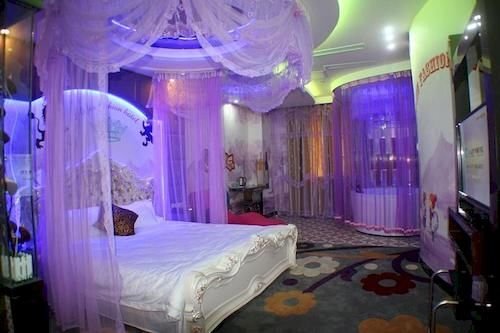 Шанхай: Aijiu Hotel