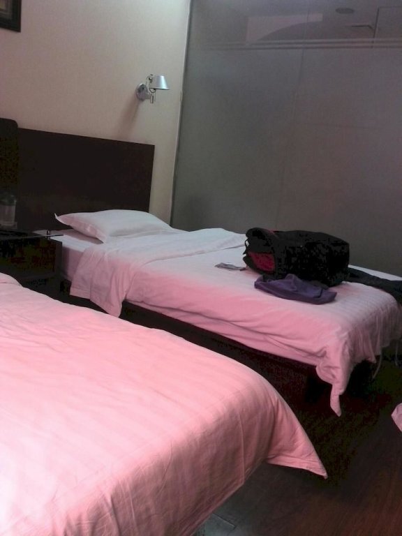 Пекин: Zhonglian Xinhua Hotel West Railway Station Branch