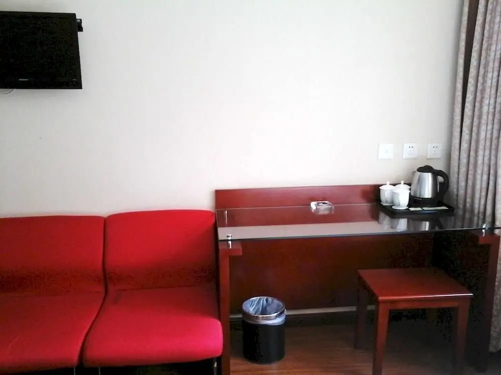 Пекин: Zhonglian Xinhua Hotel West Railway Station Branch
