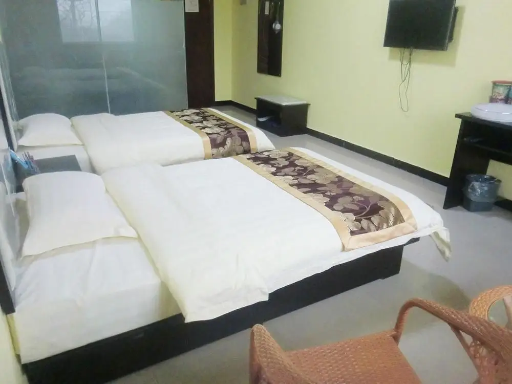 Хэншуй: Golden Business Hotel