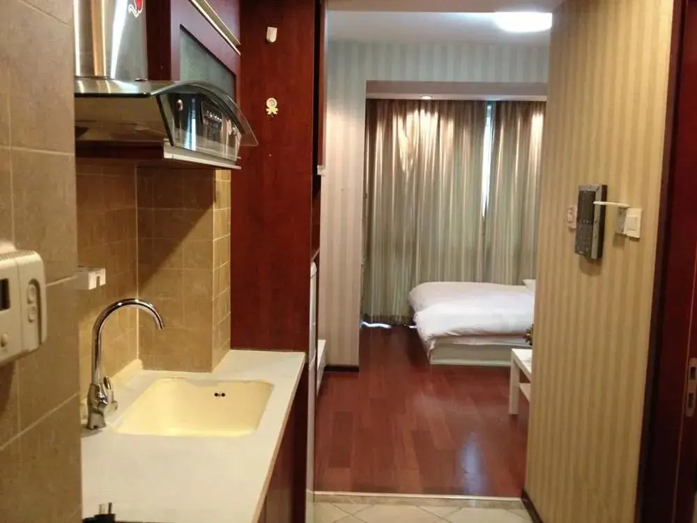 Пекин: Everyday Home Apartments Zhongguancun Zhongwan International
