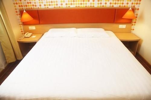 Ичунь: Home Inn Yichun Huanglong Building