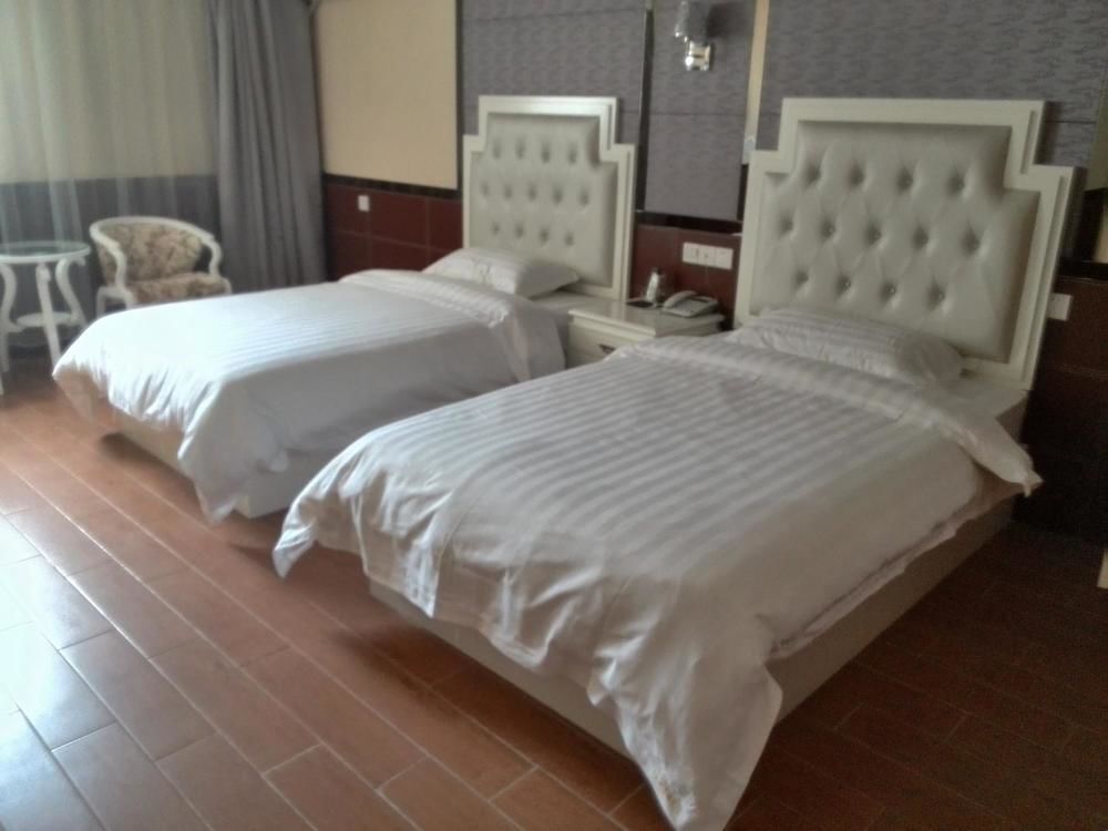 Нанкин: Kending Hotel Jiangning Tuoleja Branch