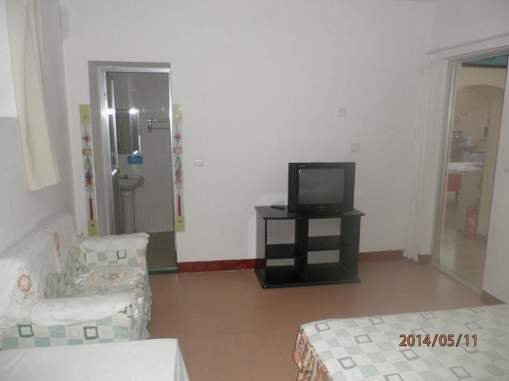 Пэнлай: Haishijing Guest House