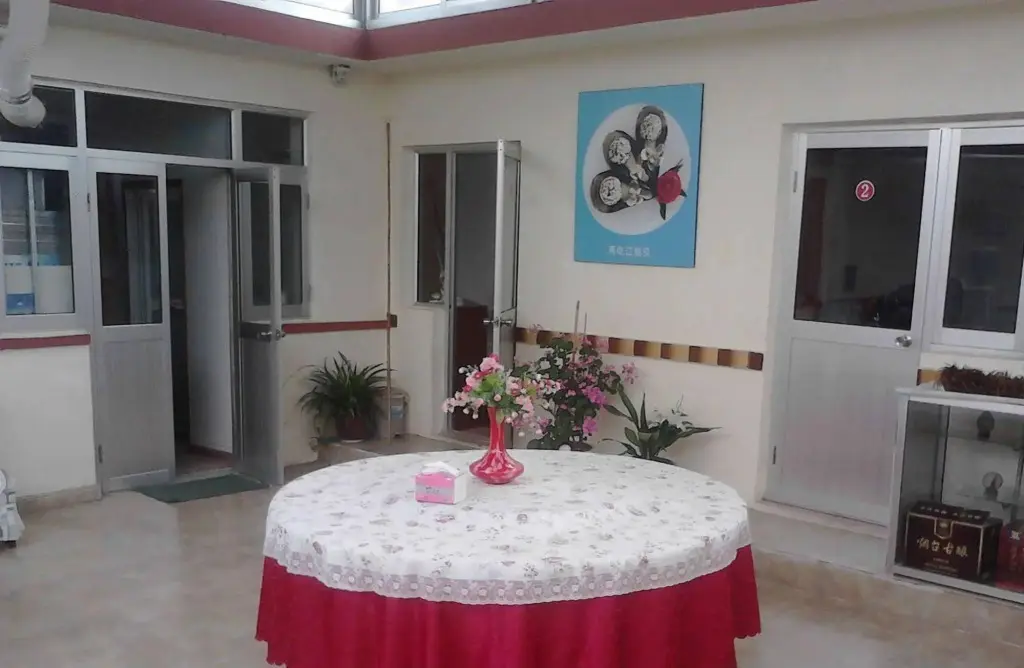 Пэнлай: Haishijing Guest House