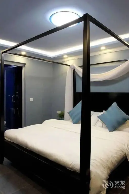 Цзясинь: Xitang Ruozhiyoulan Putike Inn