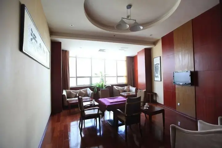 Ордос: Erdos Tieniu Phoenix Hotel