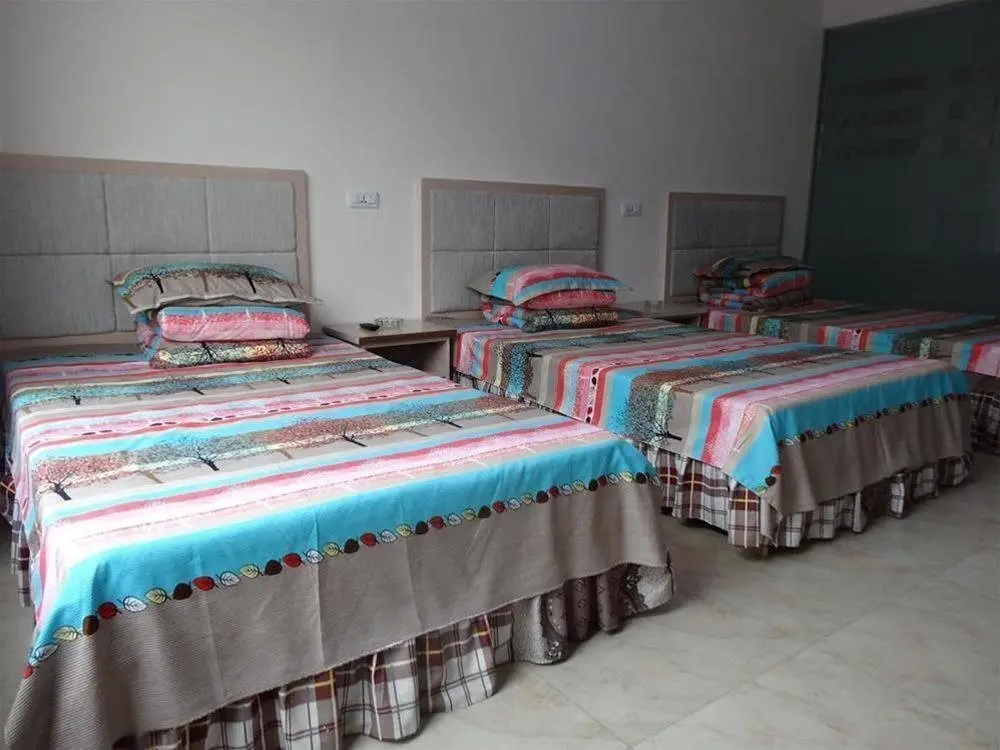 Цзяочжоу: Huajia Yiyuan Hotel - Jiaozuo