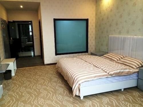 Цзяочжоу: Guanyunge Holiday Hotel Jiaozuo Yuntai Mountain