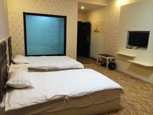 Цзяочжоу: Guanyunge Holiday Hotel Jiaozuo Yuntai Mountain