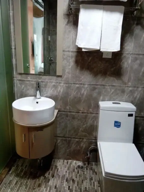 Шэньчжэнь: 深圳港澳之家酒店公寓