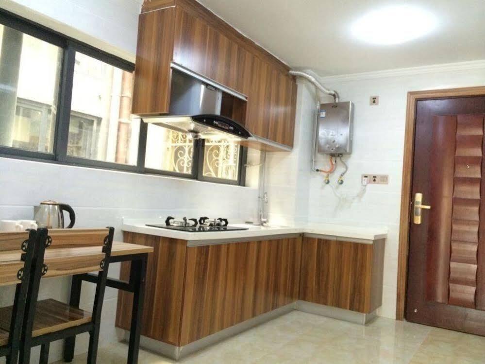 Шэньчжэнь: Ruige Business Apartment Shenzhen